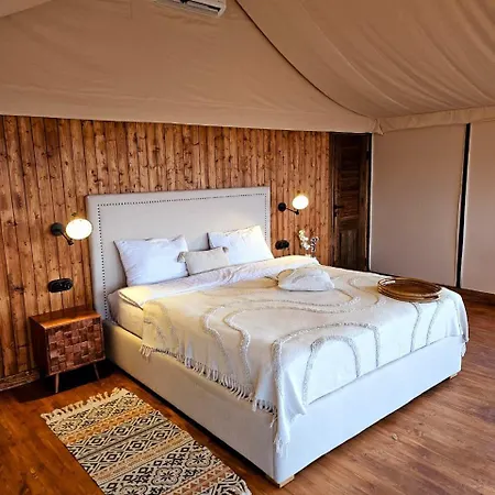 Wow Glamping Hotel Dsegh Exterior photo