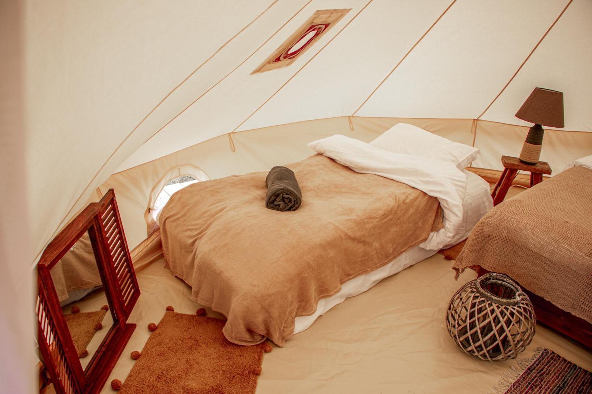 Wow Glamping Campsite Dsegh