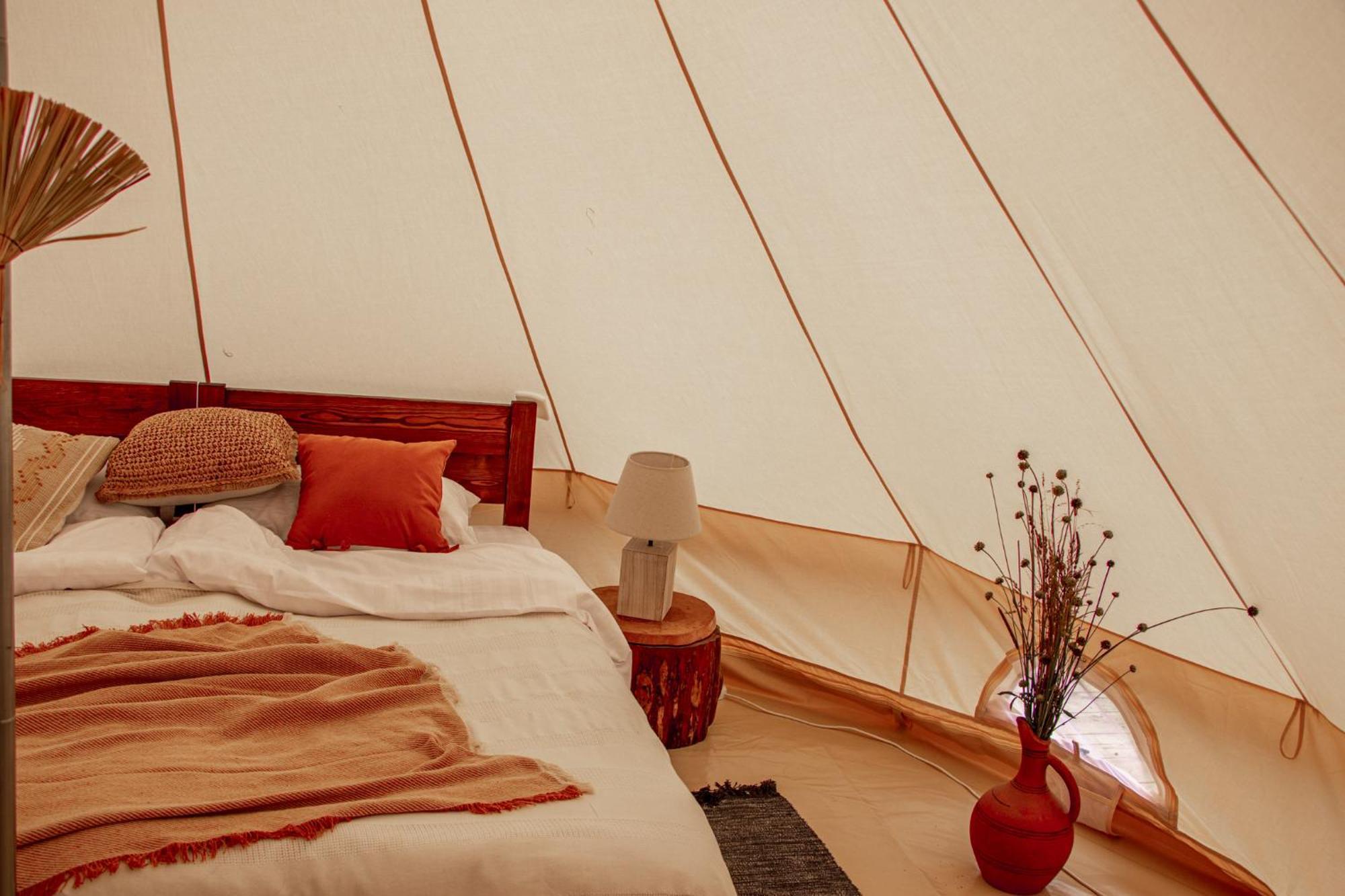 Wow Glamping Campsite Dsegh
